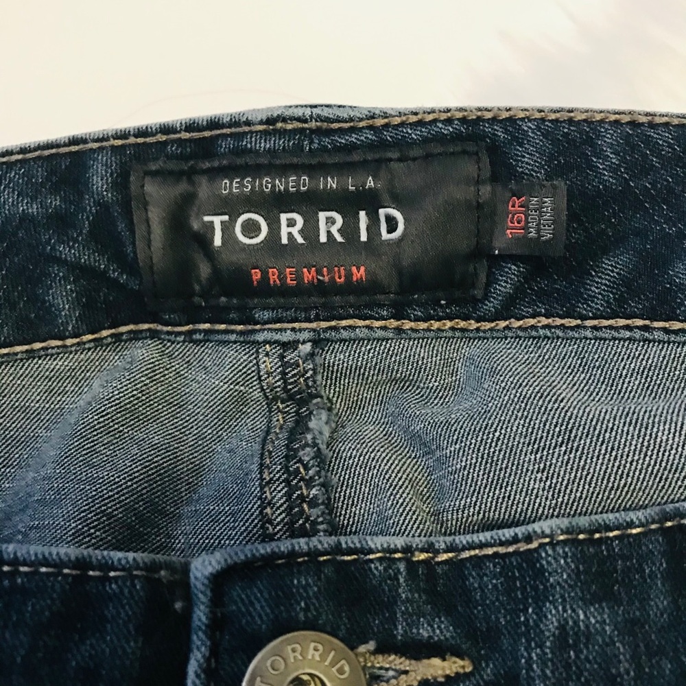 Torrid premium stretch denim - Picture 4 of 7